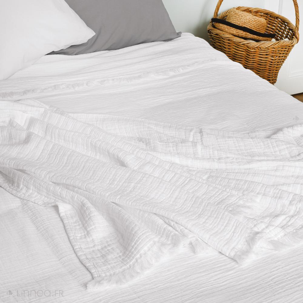 Dessus de lit frange 270x250 cm BREHAT 100% gaze de coton blanc