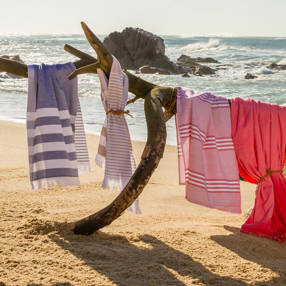 Drap de plage Fouta 100x180 cm 100% coton 290 g/m² LUBECK Rouge