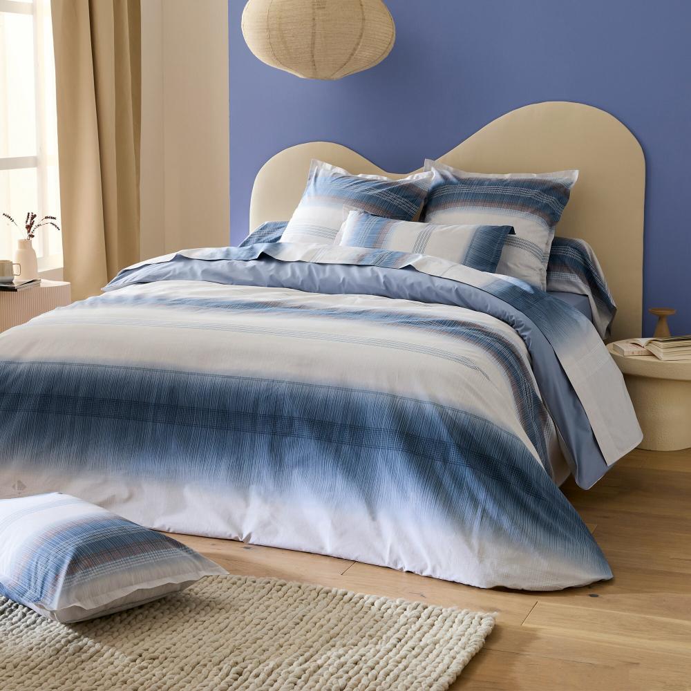 Parure de lit 300x240 cm 50x70 cm percale ESTEBAN bleu 3 pièces