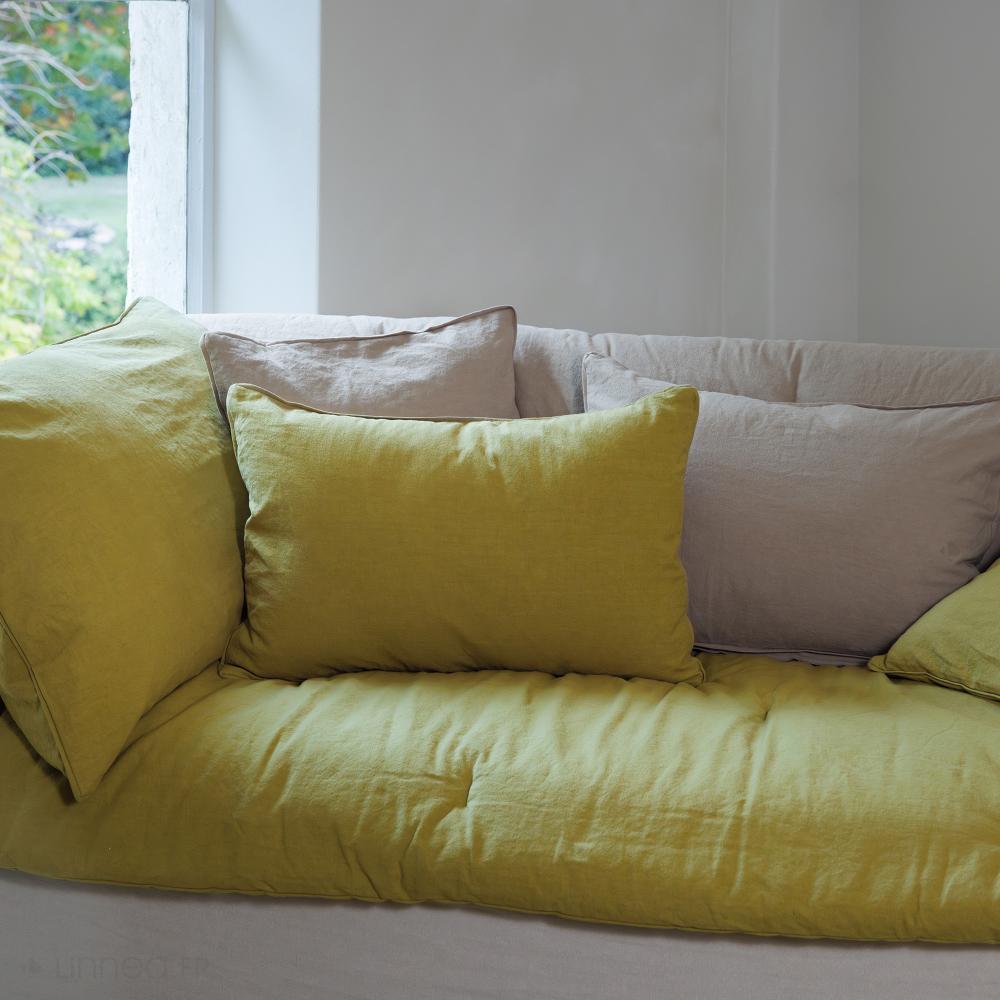Parure de lit 260x240 cm et 65x65 cm collection OPERA vert mousse 3 pièces