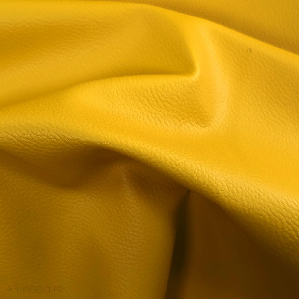 Tissu d'ameublement simili cuir uni KARIA laize 140 cm jaune Curcuma